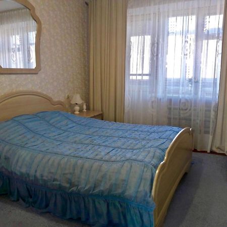 2 Bedroom Apt In Centre-Port Херсон Экстерьер фото